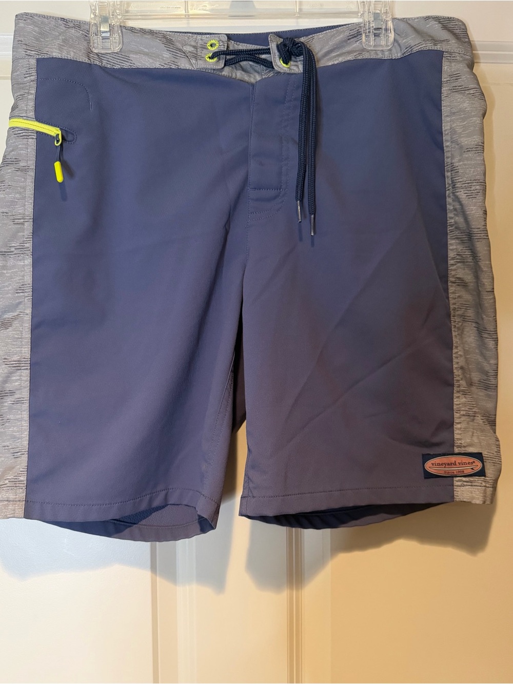 Vineyard Vines Men's Blue and Gray Swim Trunks